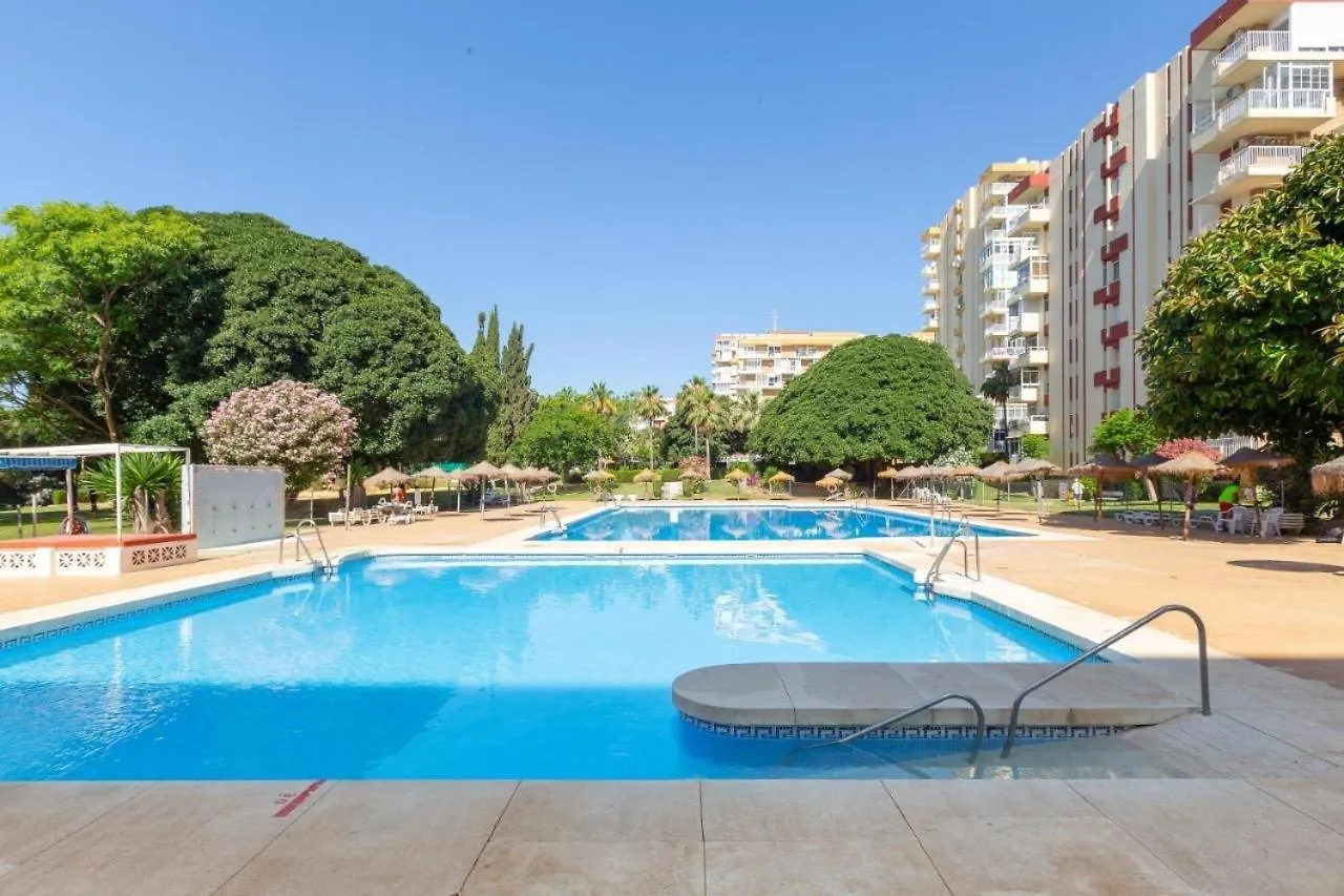 Apartment Apt Centrico Con Vistas Y Piscinas Benalmadena Spain