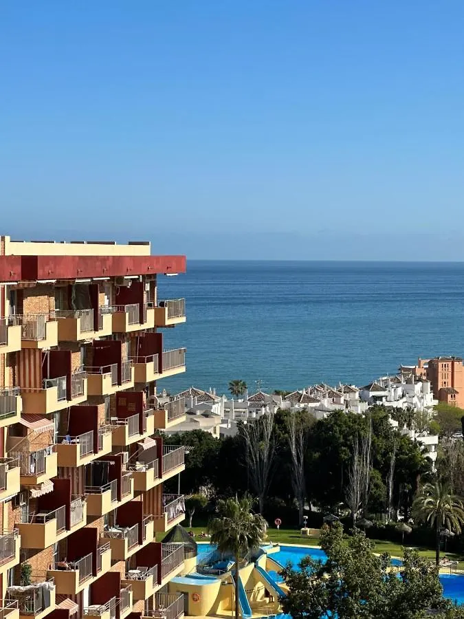 Apt Centrico Con Vistas Y Piscinas Benalmadena